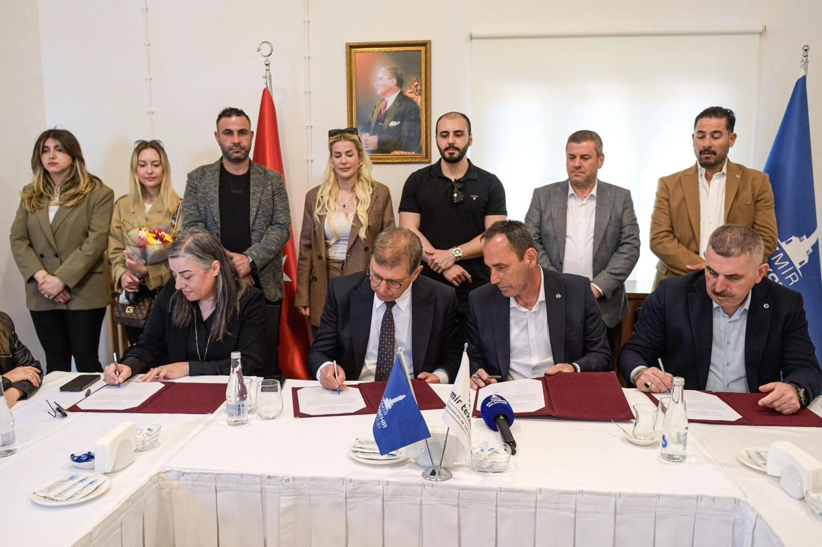 İzmir İnovasyon’da ‘toplu’ sevinç