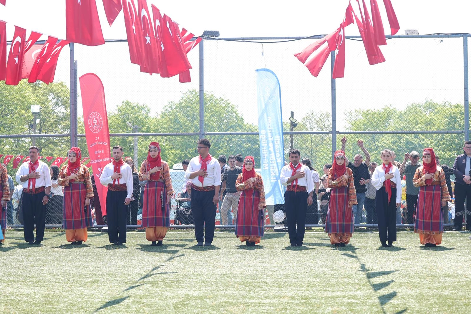 Kocaeli’de Hıdırellez şenlikleri Balören’de sona erdi